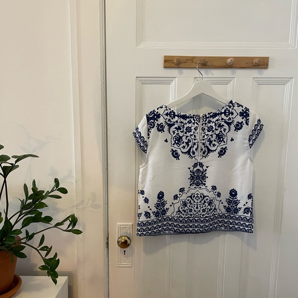 Blouse - Picture 2 of 2